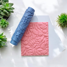 Botanical Texture Roll