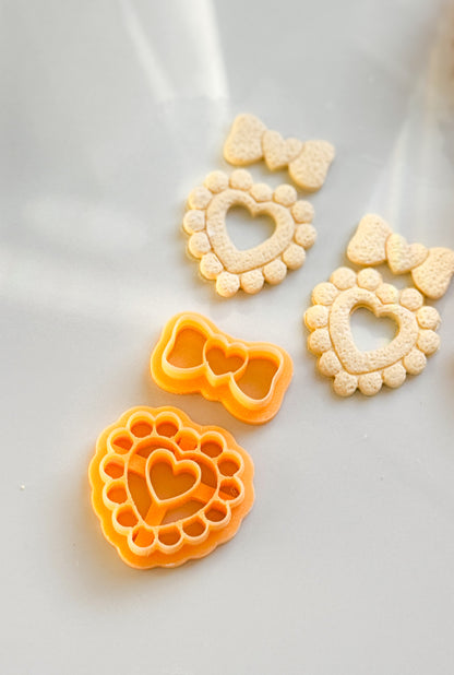 2 Piece Pearl Heart Mold