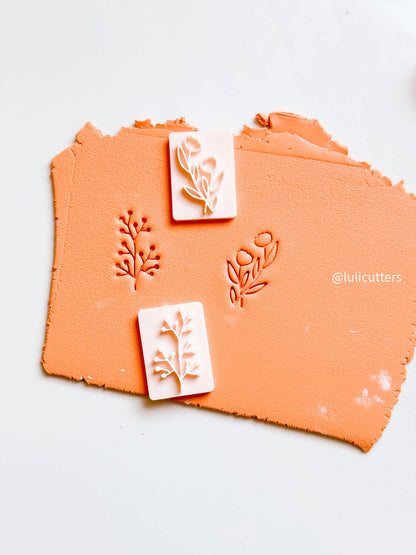 Stamp Flower Earring Pattern 05