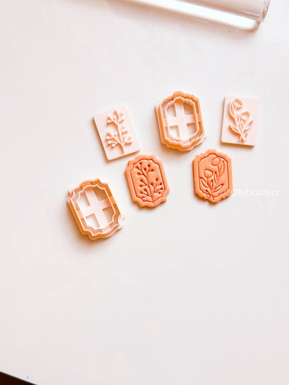 Stamp Flower Earring Pattern 05