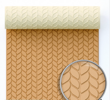 Knitted Texture Roll