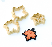 Autumn Leaf Keychain / Earring Pattern