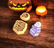 Halloween Book Pattern