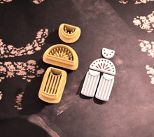 Ceramic Earring Mold 44