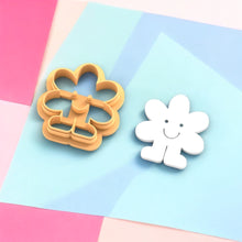 Cheerful Flower Earring Pattern