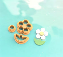 3 Piece Flower Earrings 03