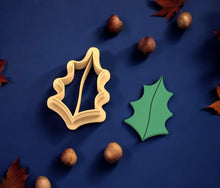 Christmas Leaf