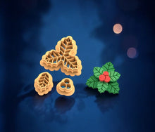 Christmas Leaf 02