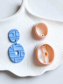 Modern Oval Küpe Kalıbı Seti – 2 Parça