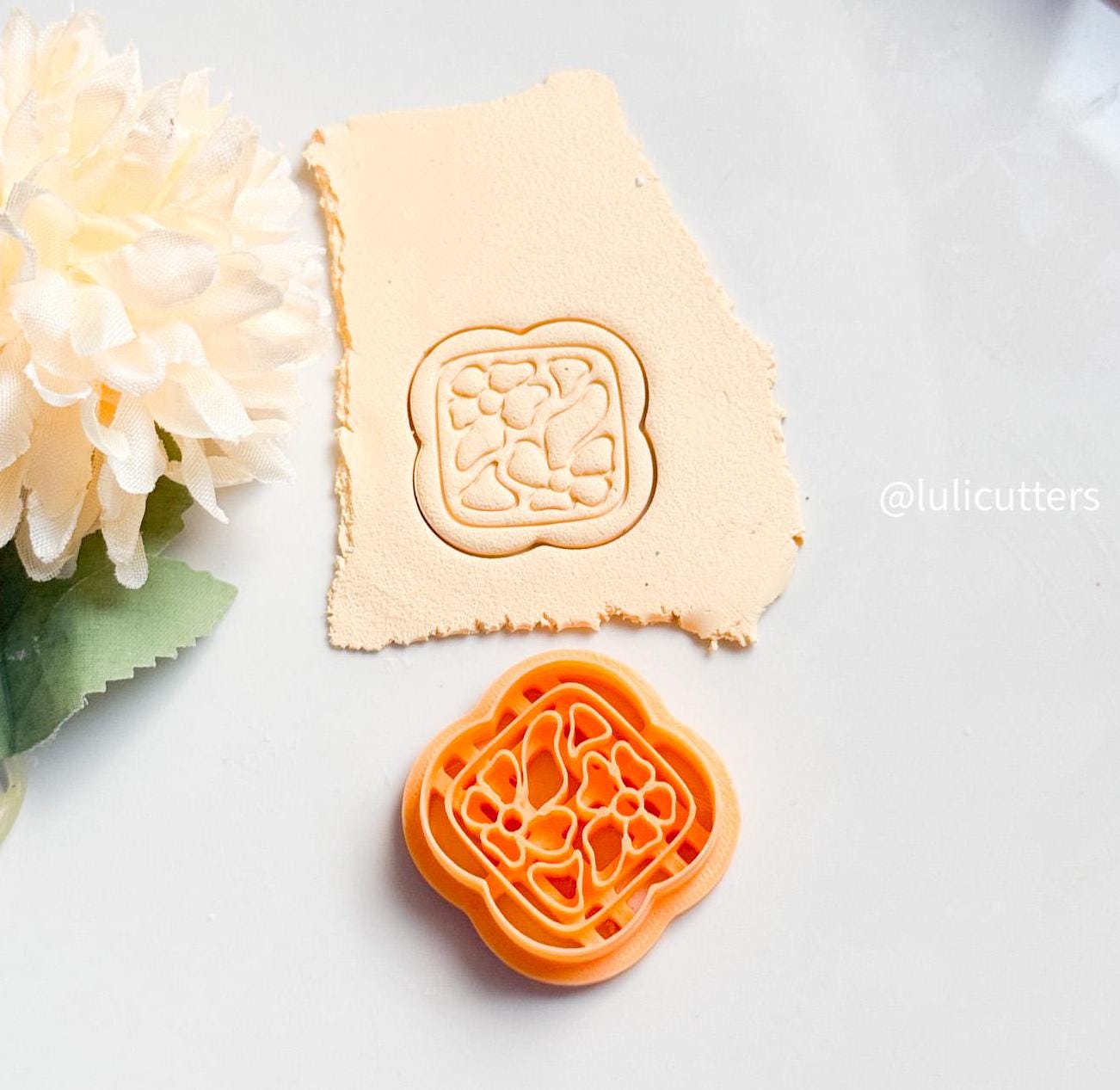 Floral Tile Polymer Clay Cutter: Vintage Daisy Imprint, Earring Jewelry