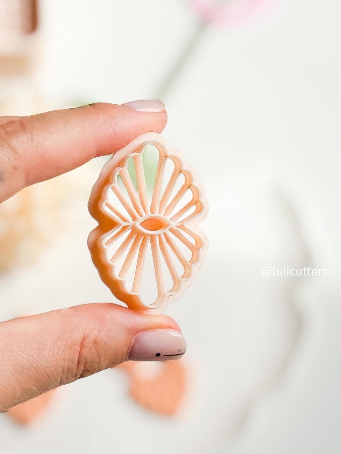Scallop Shell Clay Cutter: Geometric Fan Earring Mold