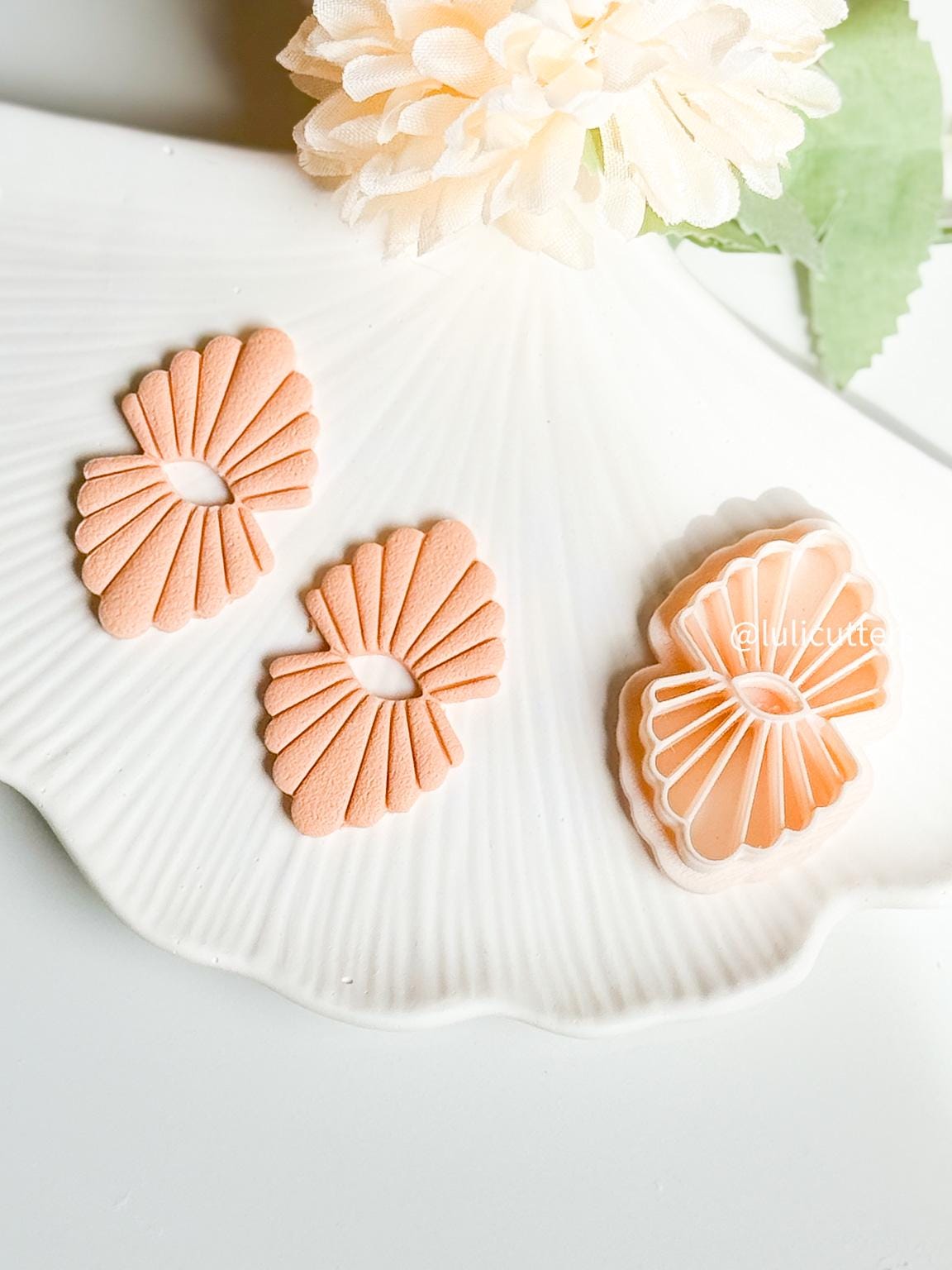 Scallop Shell Clay Cutter: Geometric Fan Earring Mold