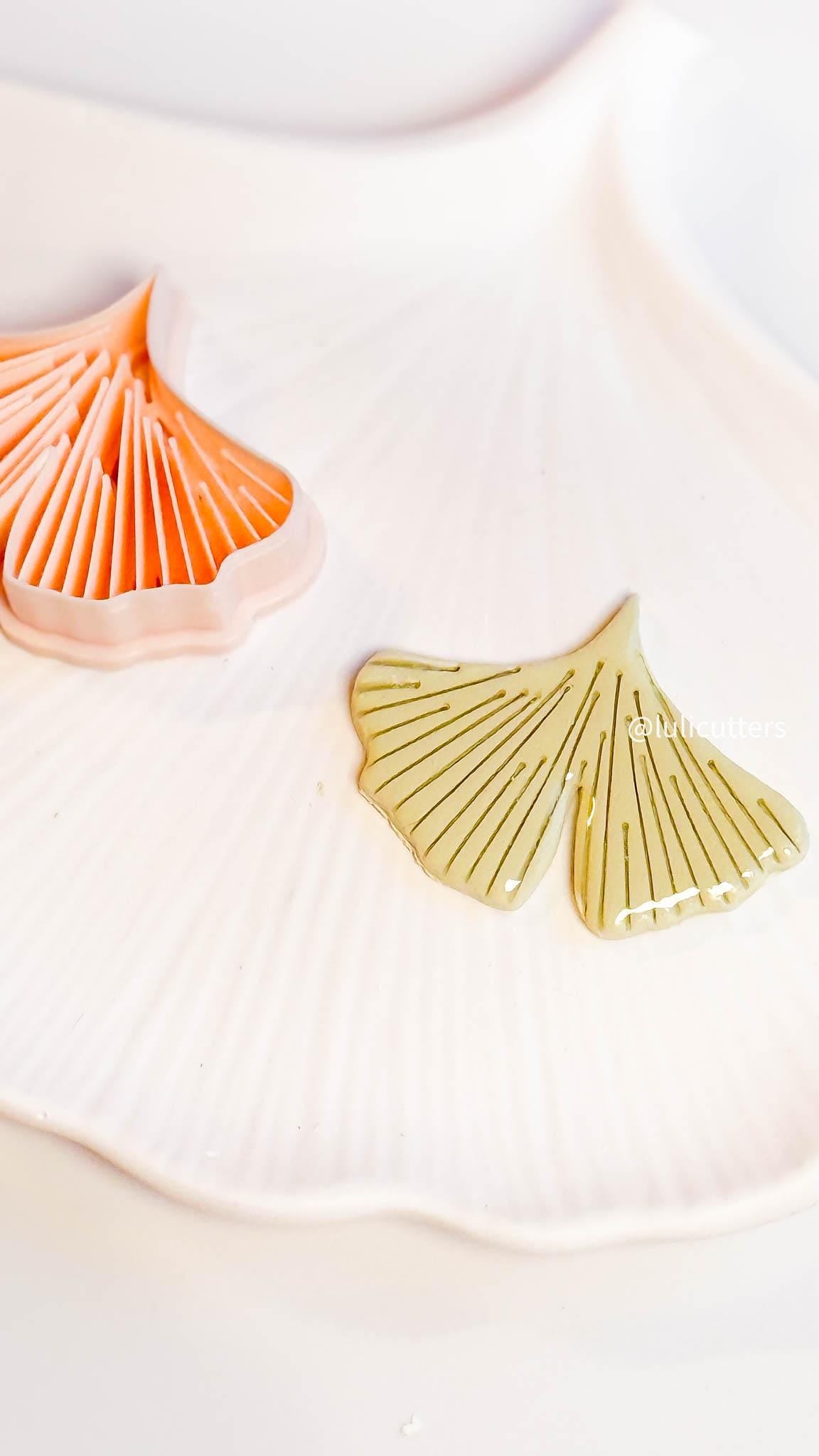 Ginkgo Leaf Clay Cutter: Veined Botanical Imprint (35mm & 40mm)