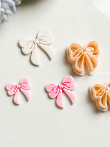 Puffy Coquette Bow Clay Cutter: Debossed Details (25-40 mm)