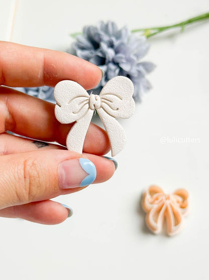Puffy Coquette Bow Clay Cutter: Debossed Details (25-40 mm)