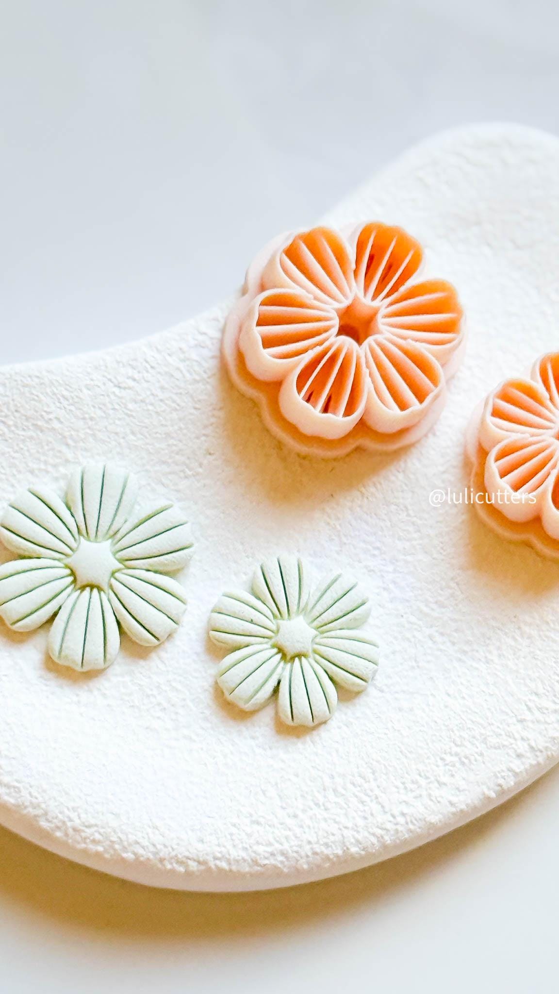 Textured Floral Clay Cutter Detailed Flower Design with Line Imprints (25mm or 30mm)