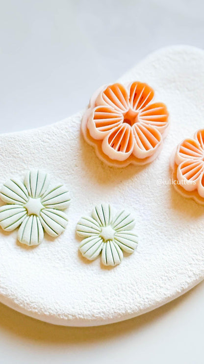 Textured Floral Clay Cutter Detailed Flower Design with Line Imprints (25mm or 30mm)