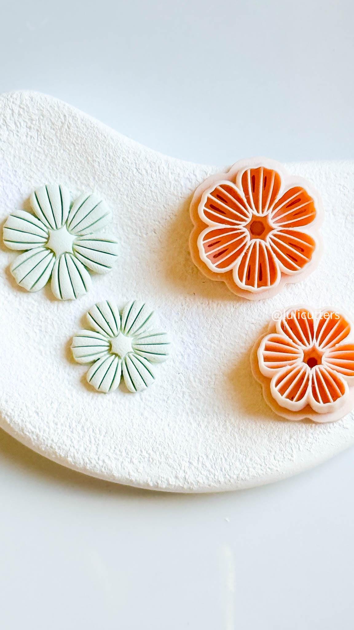 Textured Floral Clay Cutter Detailed Flower Design with Line Imprints (25mm or 30mm)
