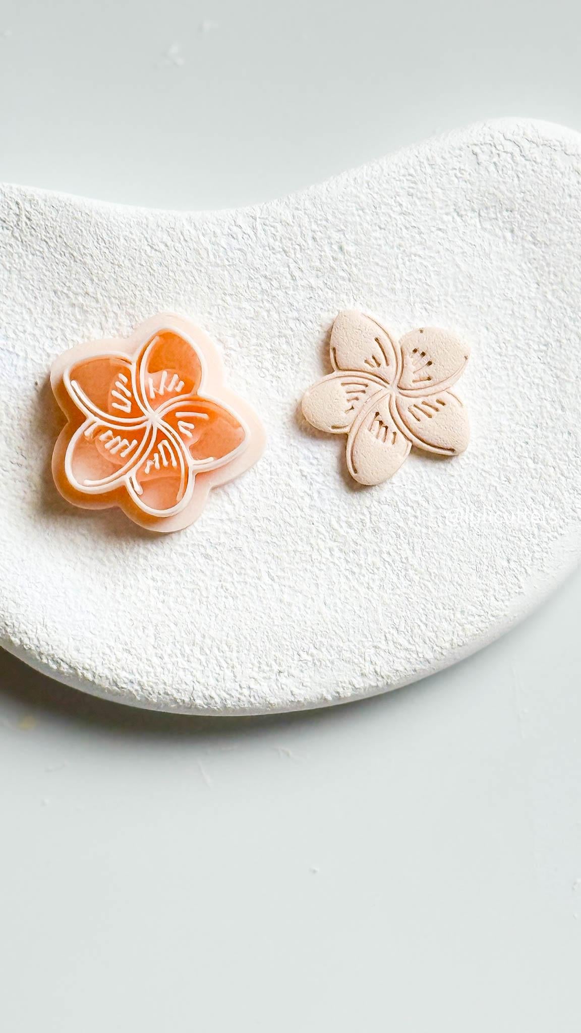 Floral Clay Cutter 5-Petal Flower Earring Cutter with Imprint Details | Available in 2545mm