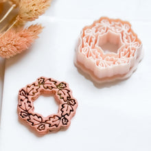 Oak Leaf Wreath Cutter Set: Polymer Clay Jewelry Tool, Autumn Design