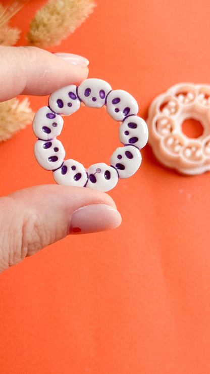 Skull Wreath Clay Cutter: Halloween Jewelry Making Tool