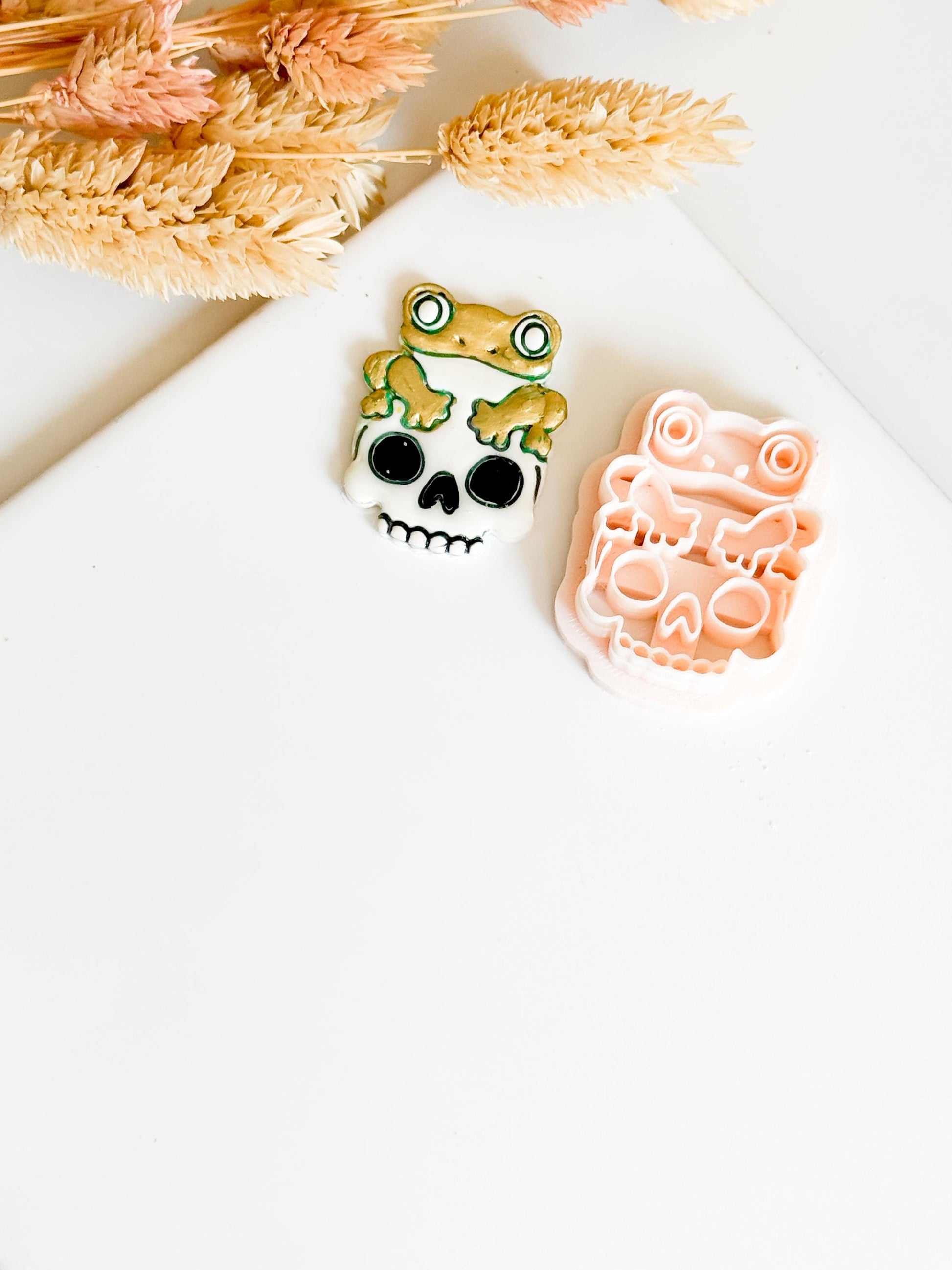 Frog on Skull Clay Cutter: Halloween Polymer Clay Jewelry