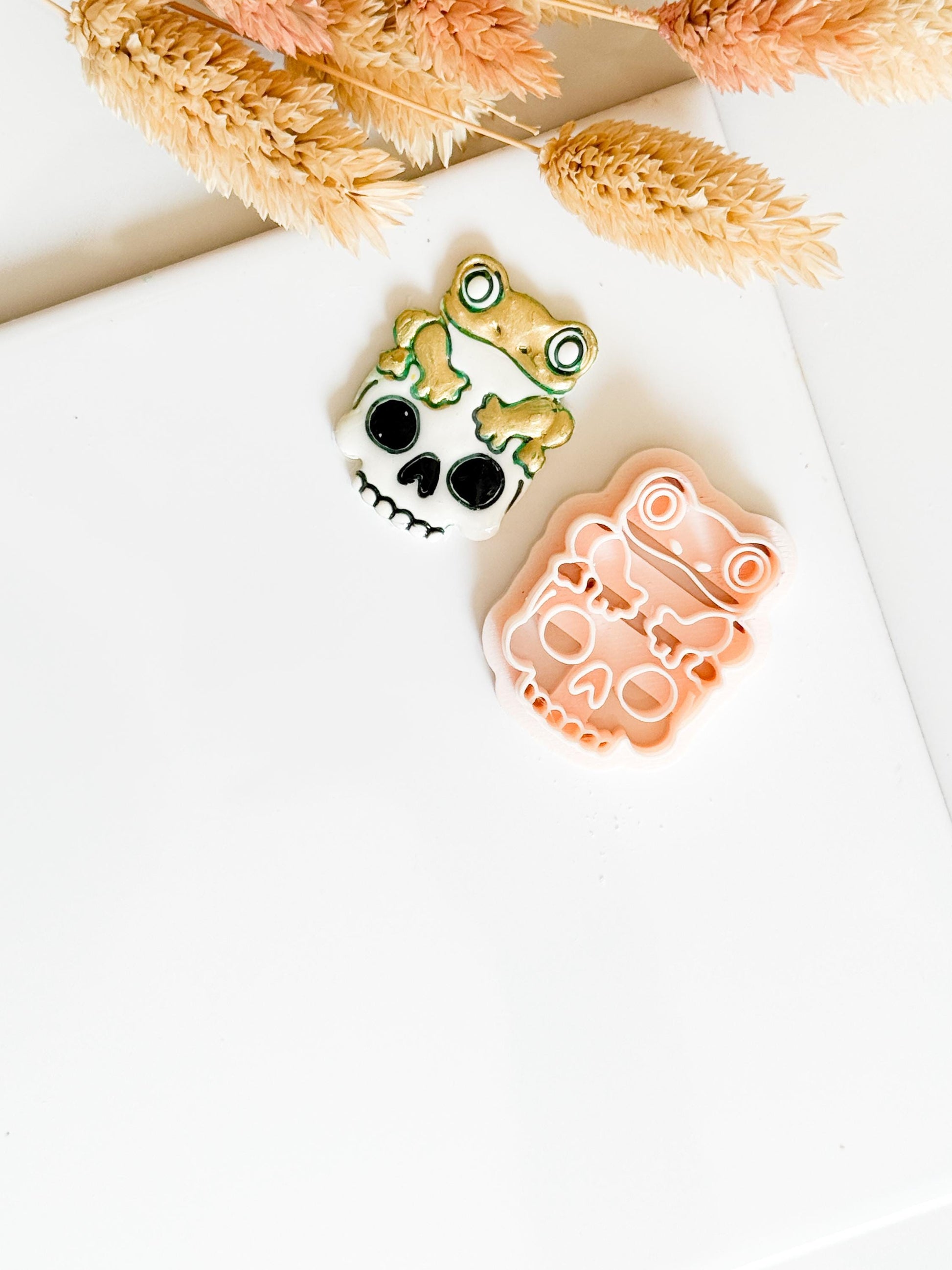 Frog on Skull Clay Cutter: Halloween Polymer Clay Jewelry