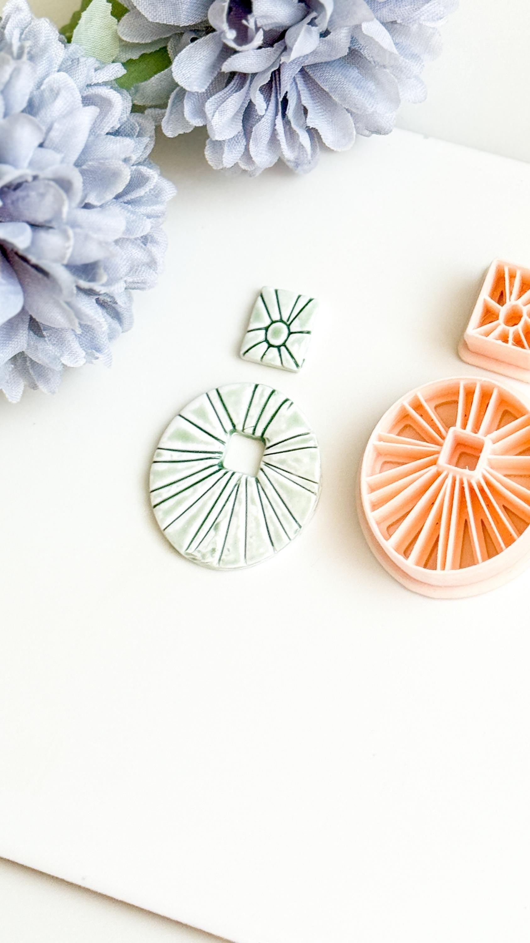 Sunburst Circle Clay Earring Cutter Set Includes Square Topper + Radiating Debossed Round Base