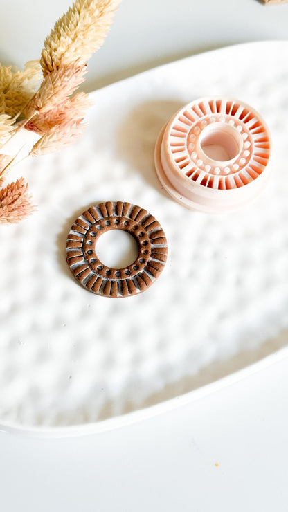 Sunburst Polymer Clay Cutter: Radiating Circle Tool for Jewelry