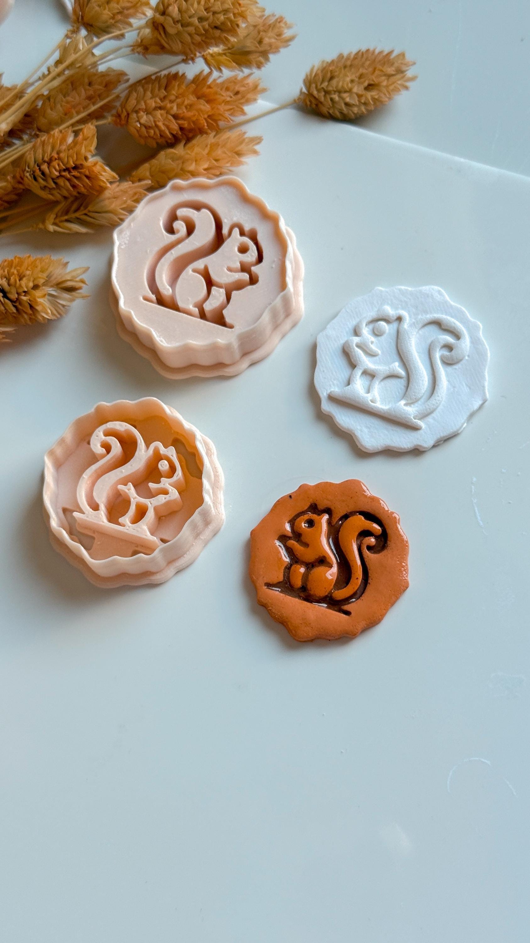 Squirrel Clay Cutter Set: Woodland Jewelry Molds - 35/40mm
