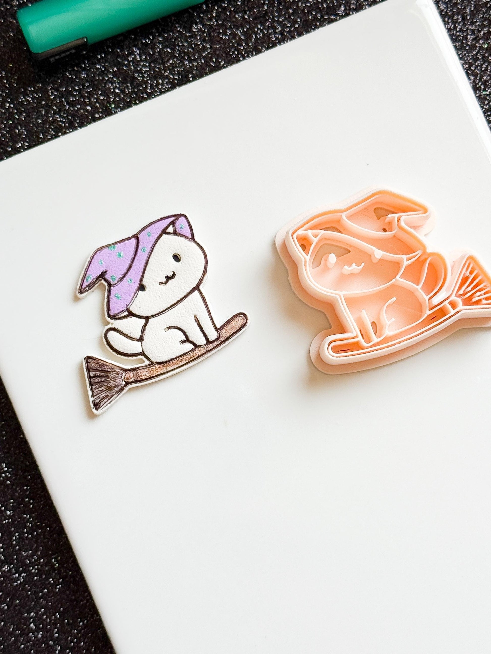 Witch Cat Polymer Clay Cutter: Kawaii Halloween Earrings, 33mm