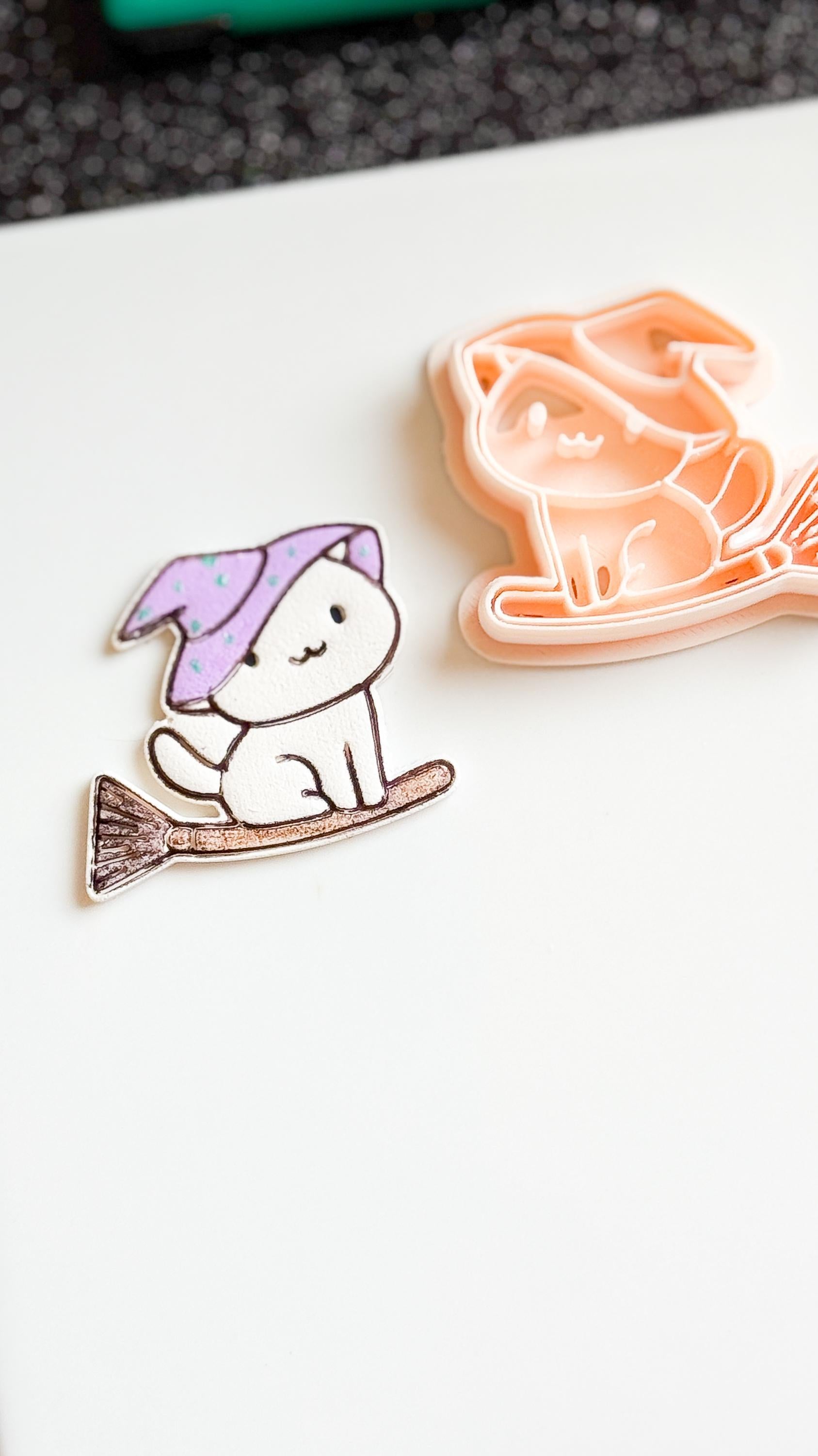 Witch Cat Polymer Clay Cutter: Kawaii Halloween Earrings, 33mm