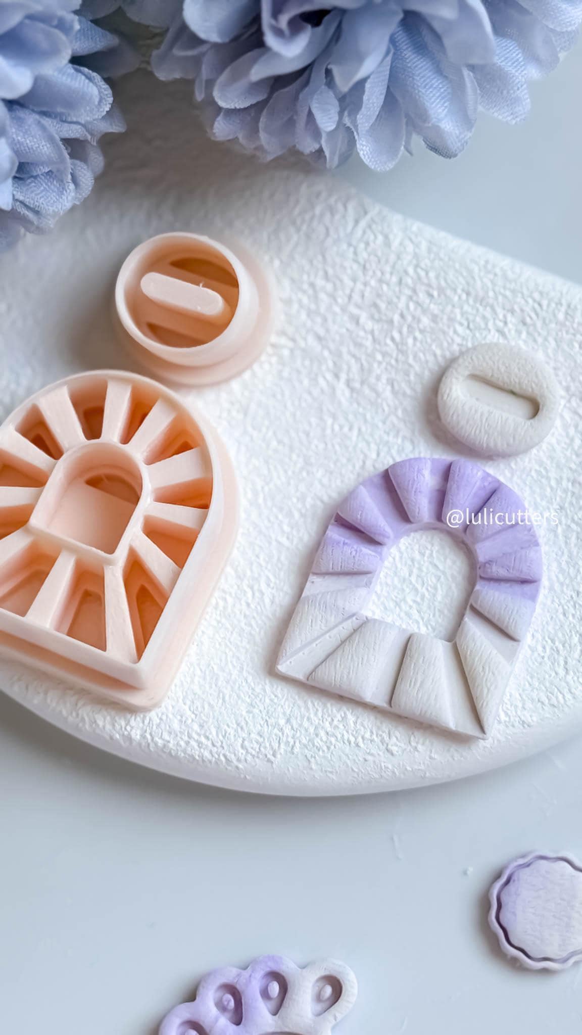 Sunburst Clay Earring Cutter Set Includes U-Shaped Fan Base + Oval Topper