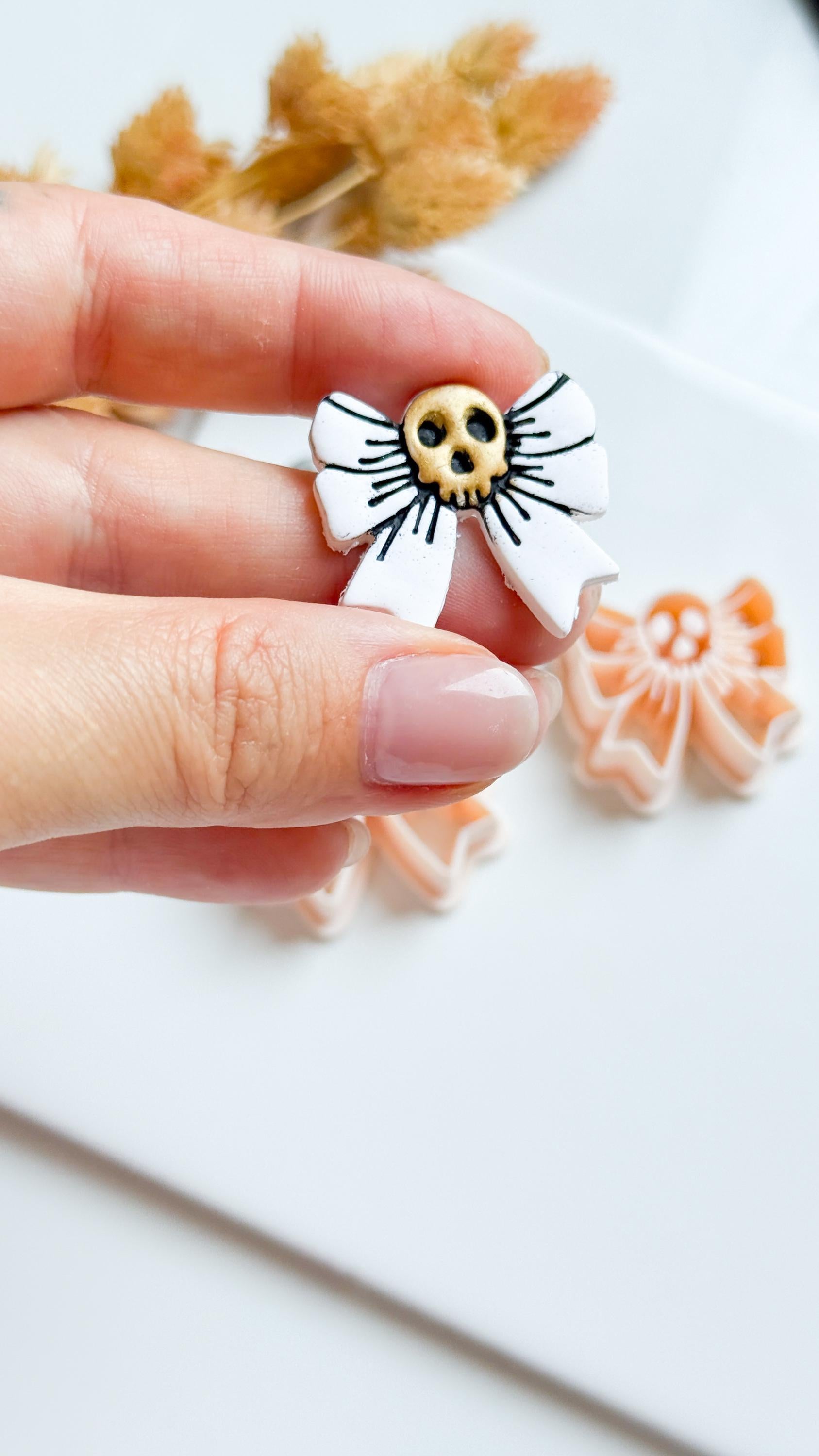Skull Bow Cutter: Gothic Polymer Clay Jewelry Mold - Halloween Craft