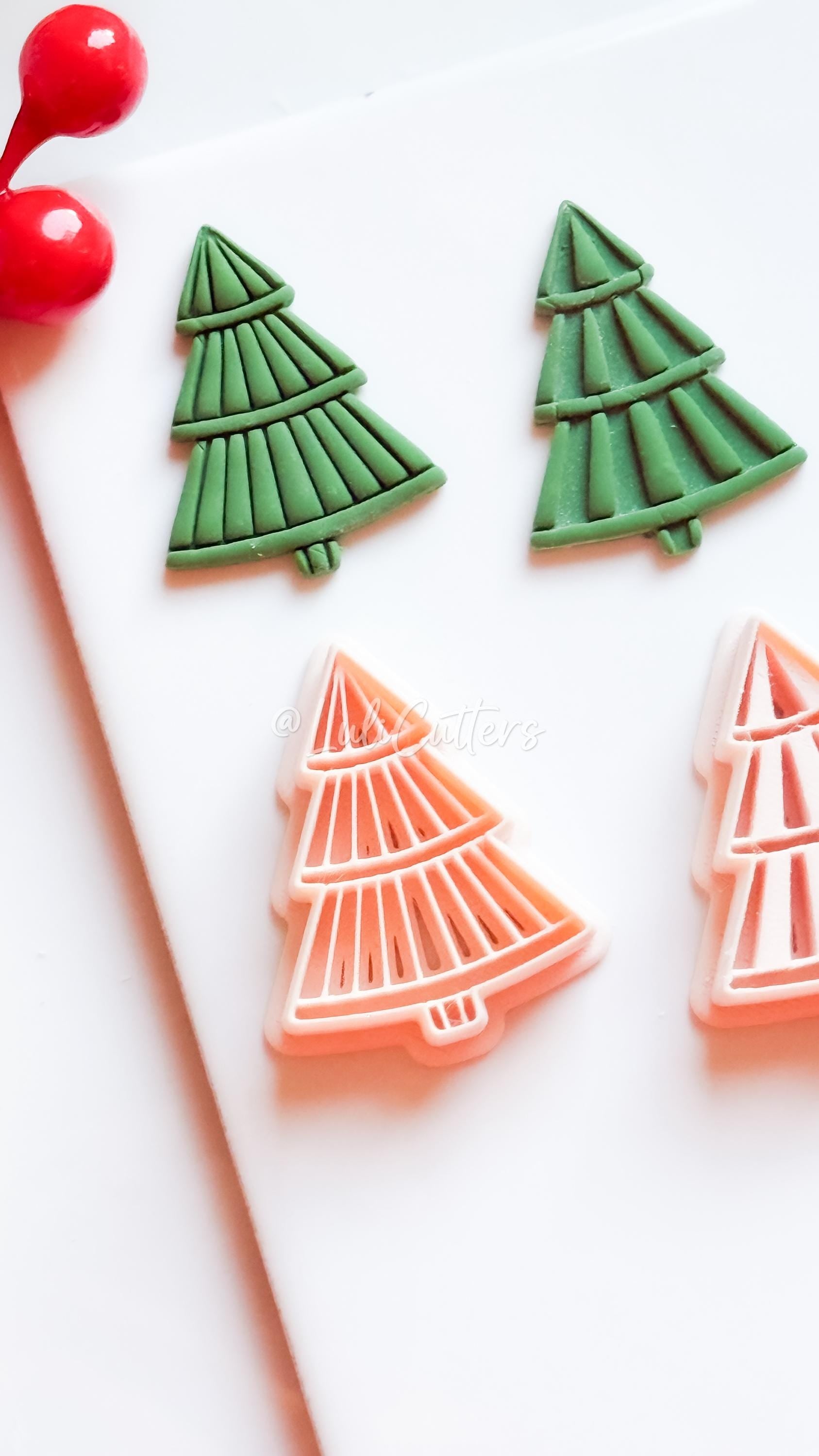 Ribbed Christmas Tree Clay Cutter Set for Earring and Ornaments