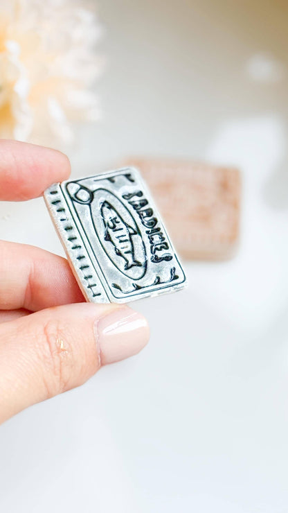 Sardine Tin Polymer Clay Cutter: Vintage Fish Can Design (40 mm)