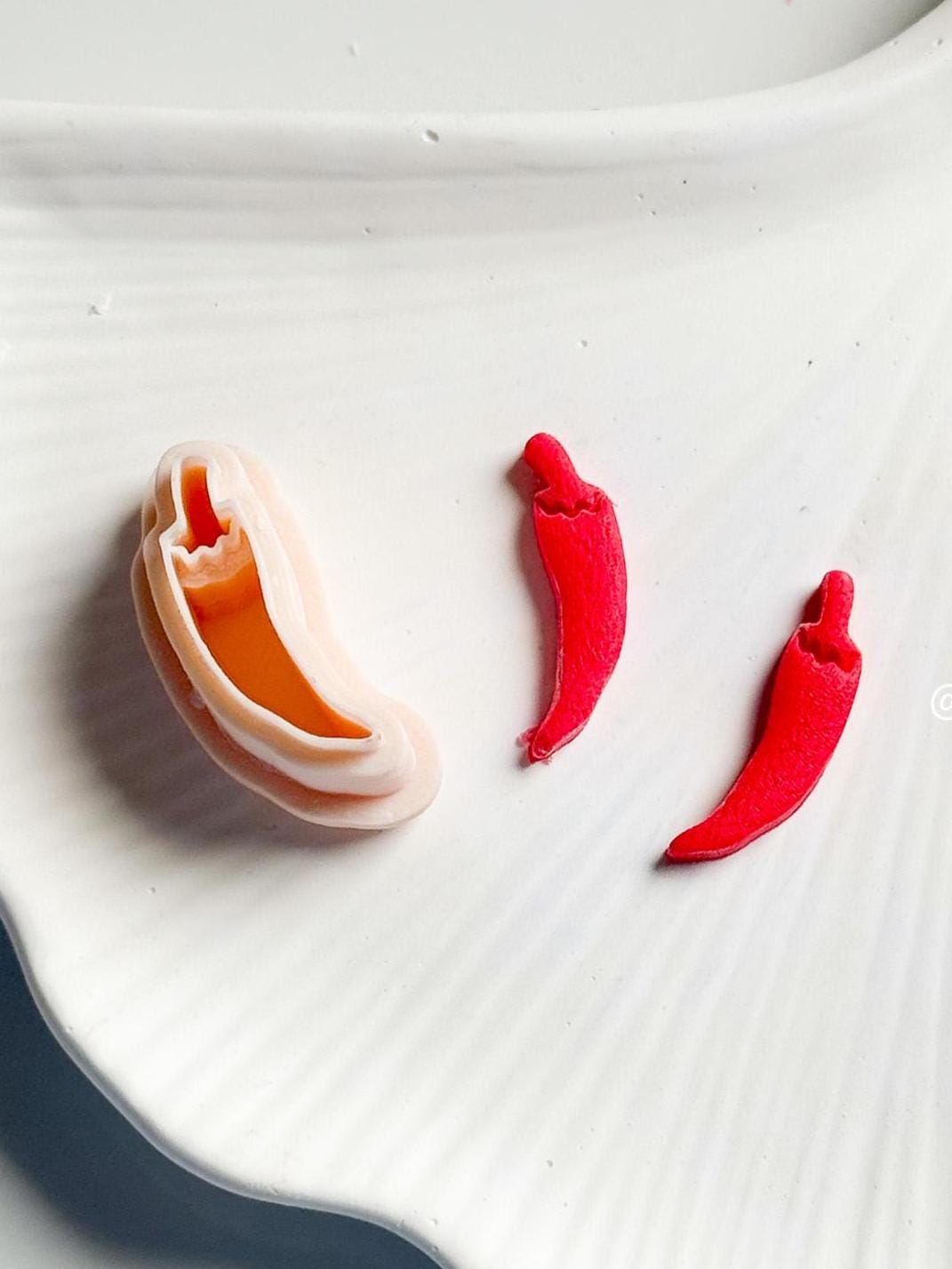 Mini Chili Pepper Clay Cutter 25mm Spicy Earring Cutter with Imprint