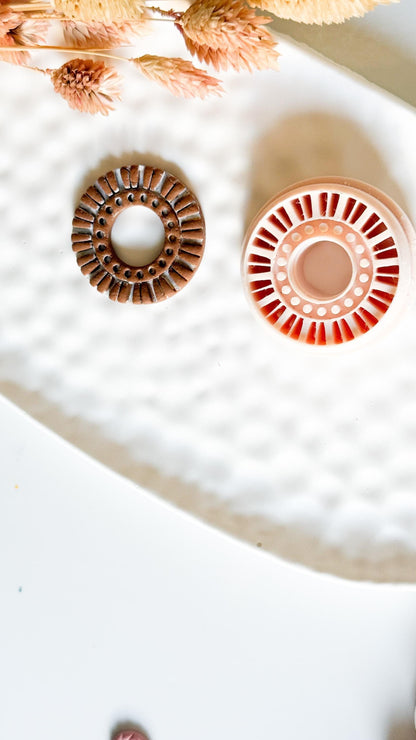 Sunburst Polymer Clay Cutter: Radiating Circle Tool for Jewelry