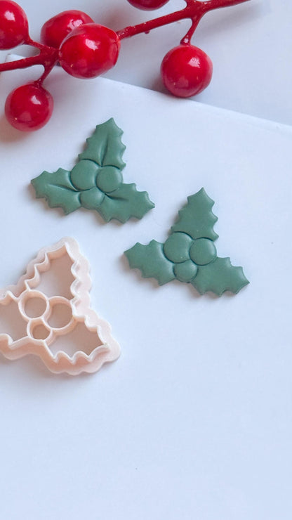 Holly Leaf Clay Cutter: Christmas Earring Design (25-51mm)