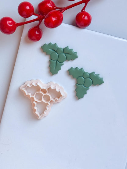 Holly Leaf Clay Cutter: Christmas Earring Design (25-51mm)