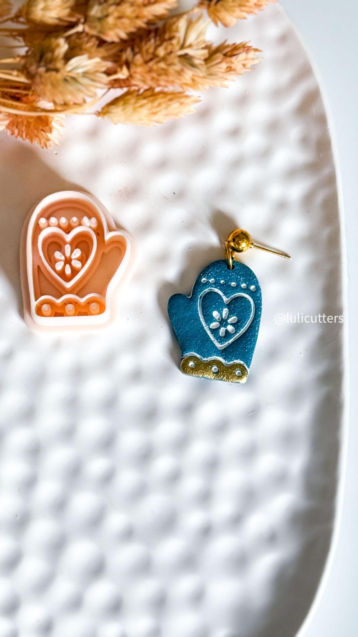 Scandinavian Folk Art Mitten Earring Cutter Nordic Winter Christmas Polymer Clay Jewelry Tool
