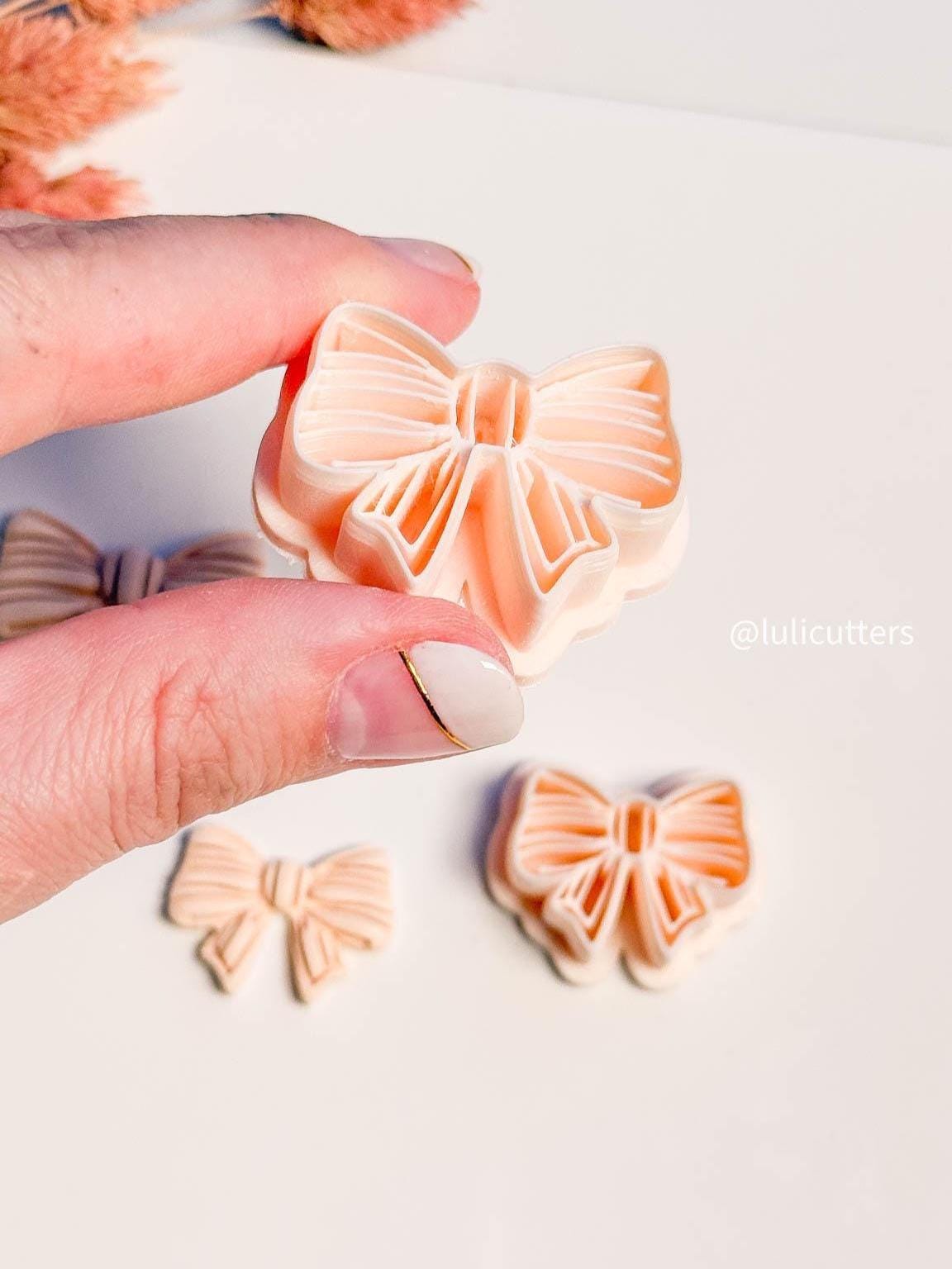 Striped Ribbon Bow Clay Cutter Set: 25mm & 30mm Earring Cutters