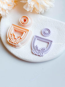 Boho Arch Clay Earring Cutter Set Floral Deboss Detail with Matching Circle Topper