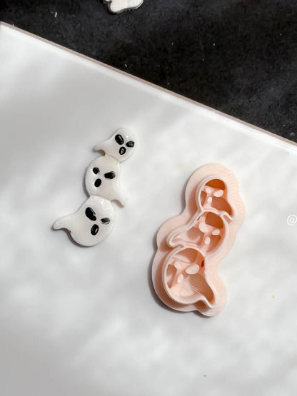 Triple Ghost Clay Cutter: Halloween Earring Charms, Crisp Face Imprints (25-45 mm