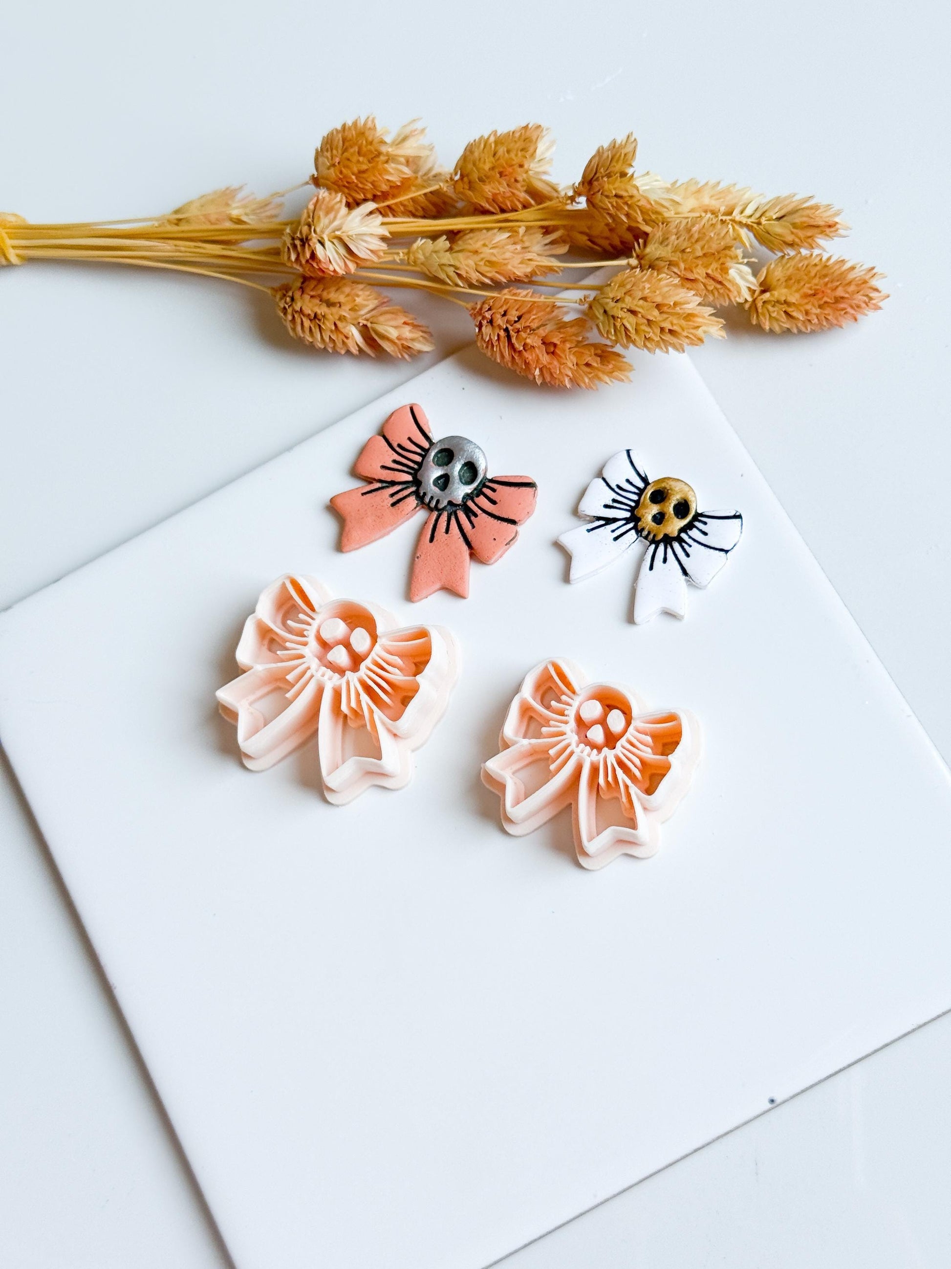 Skull Bow Cutter: Gothic Polymer Clay Jewelry Mold - Halloween Craft