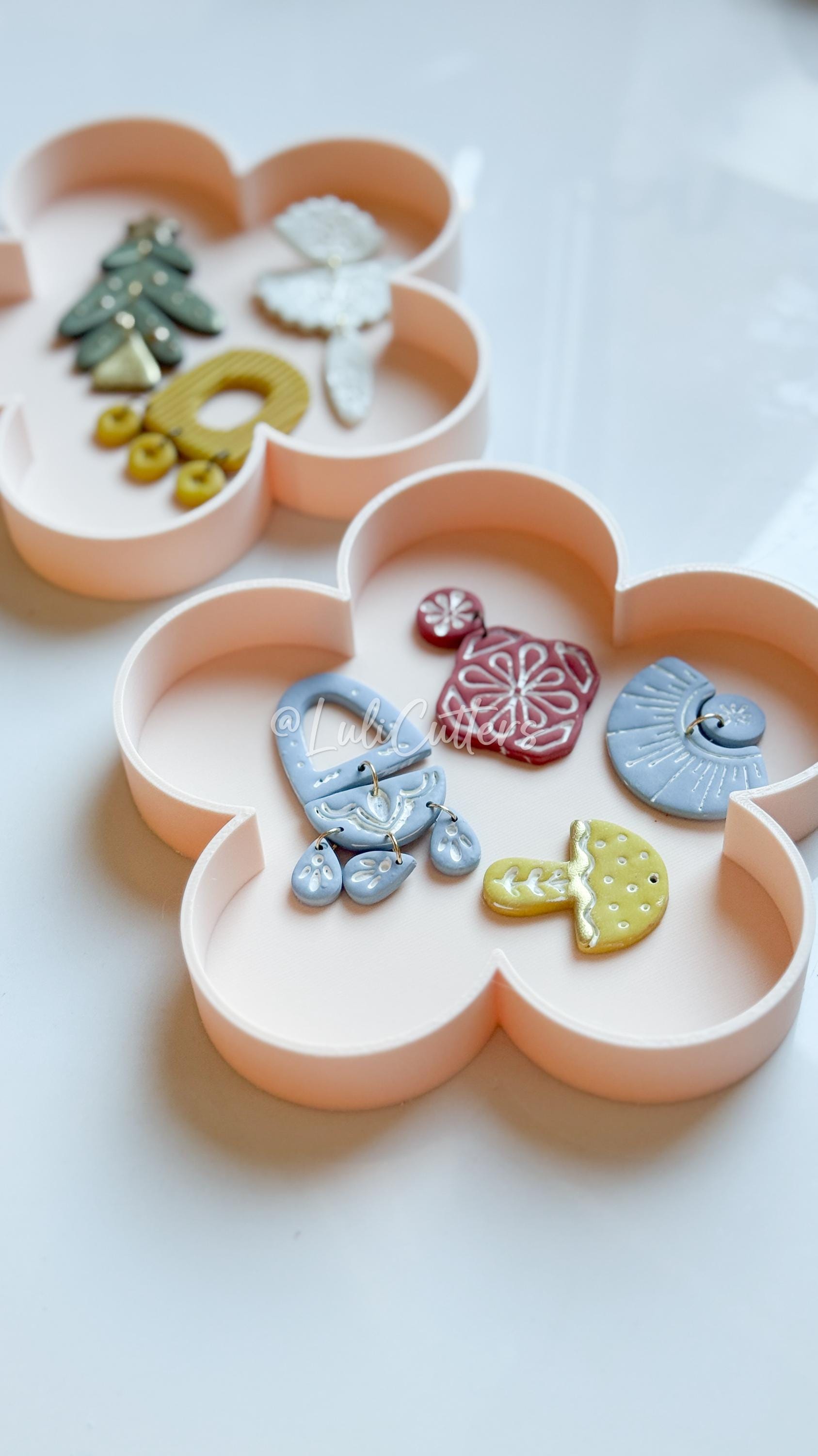 Flower Jewelry Display Tray – Stackable Organizer for Earrings, Findings & Tools