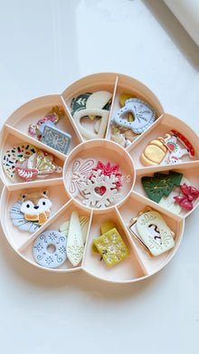 Flower Sectioned Jewelry Tray – Organizer with Compartments for Clay Cutters & Earrings