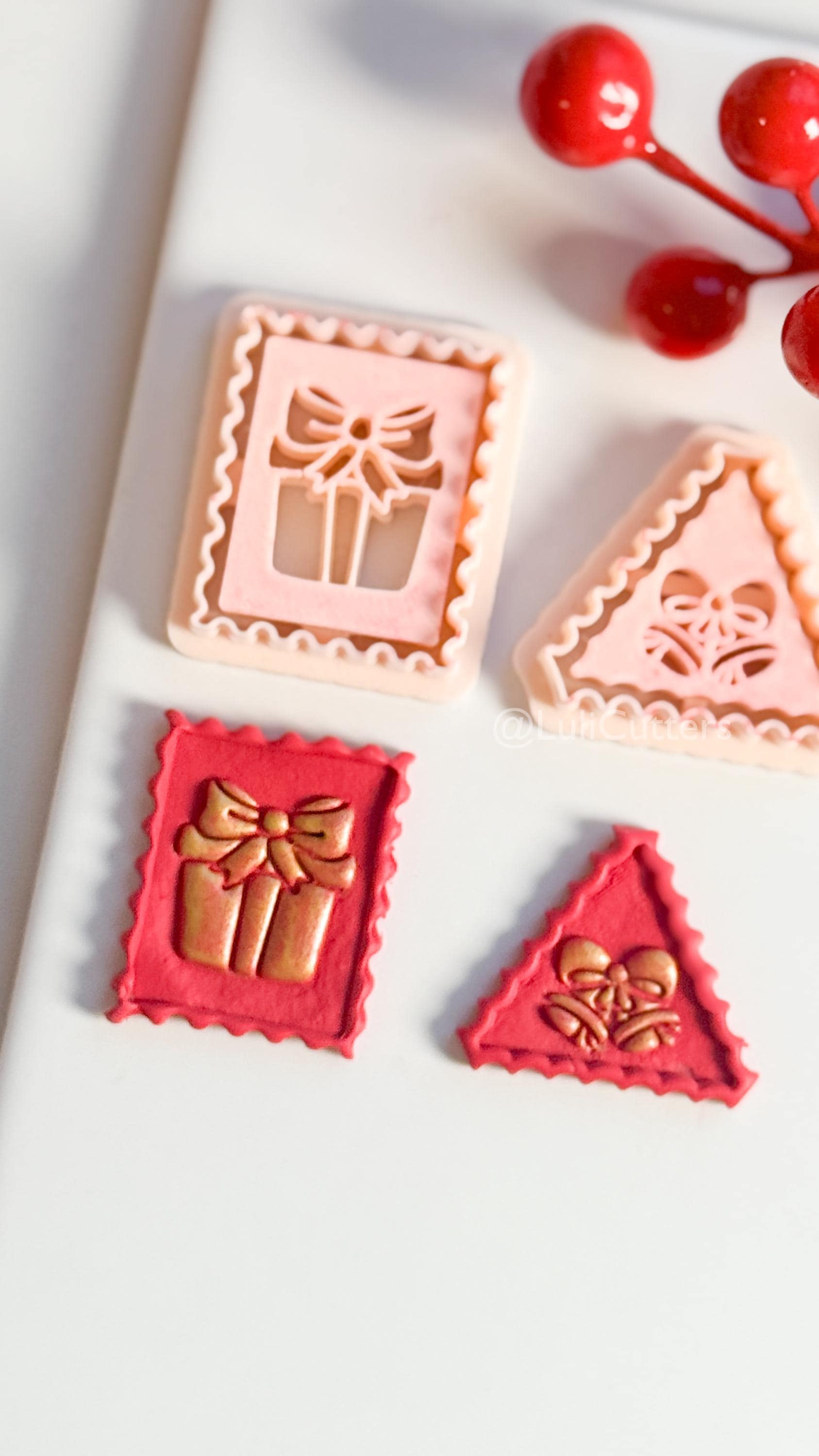 Christmas Stamp Edge Clay Cutter: Gift Box & Bell Shape Cutters for Polymer Clay