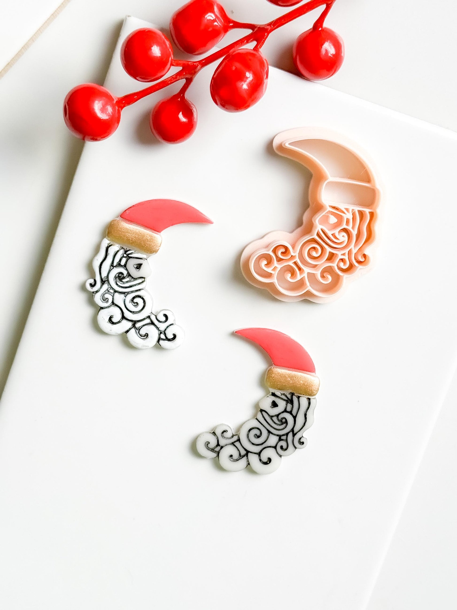 Santa Crescent Moon Clay Cutter – Christmas Polymer Clay Tool with Swirly Beard Design