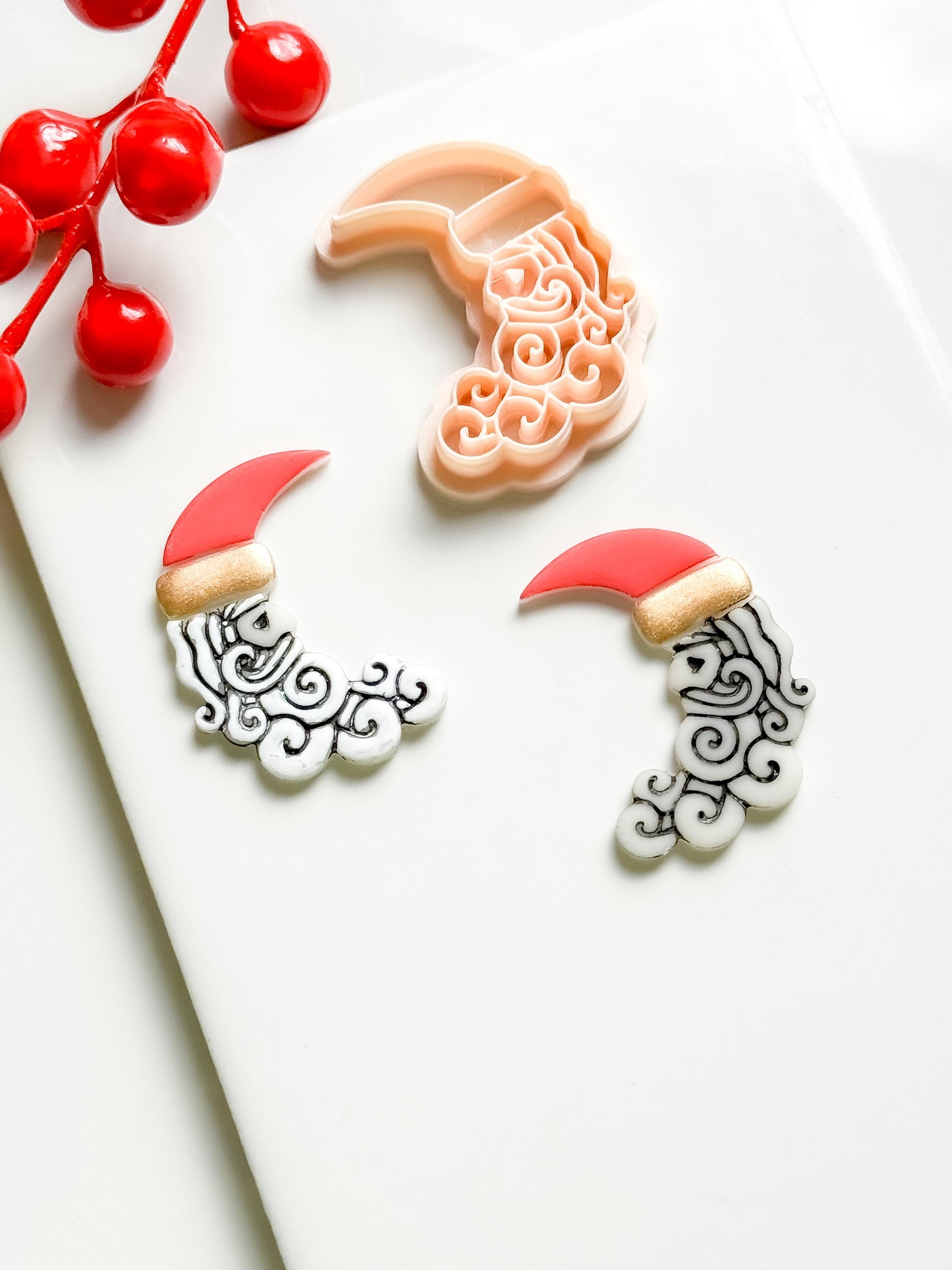 Santa Crescent Moon Clay Cutter – Christmas Polymer Clay Tool with Swirly Beard Design